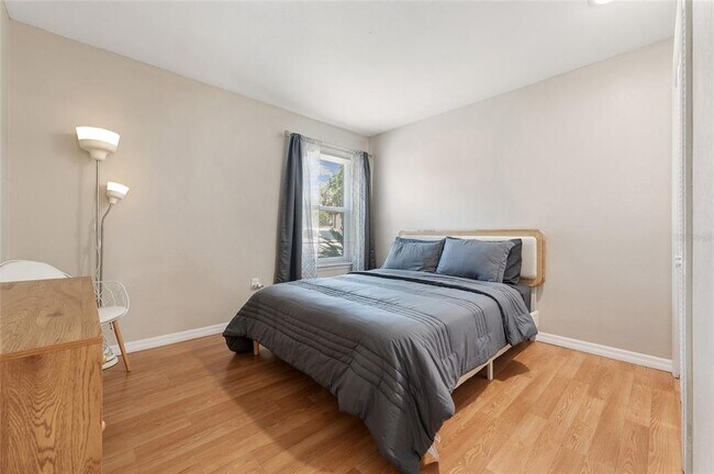 Building Photo - 5071 Eaglesmere Dr