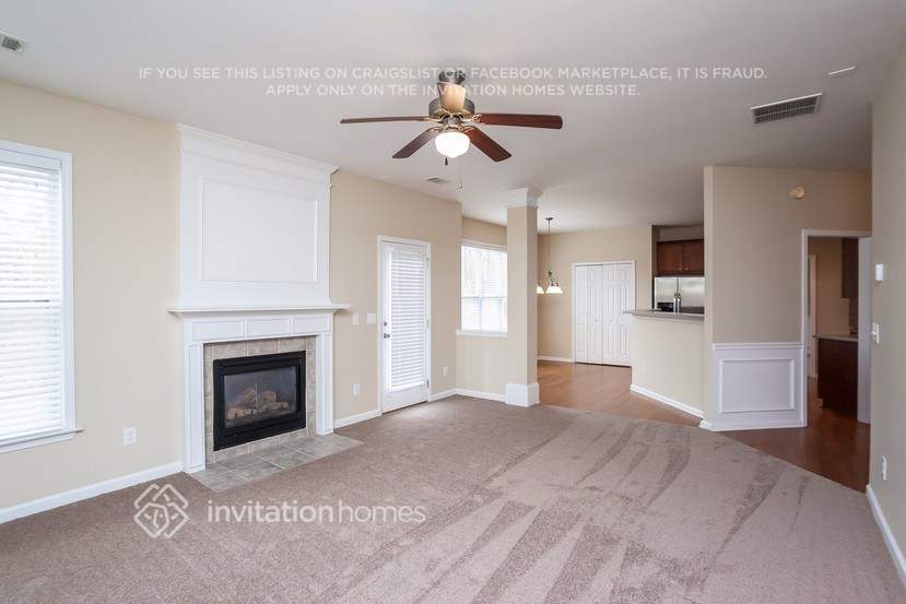 Building Photo - 4392 Walforde Blvd