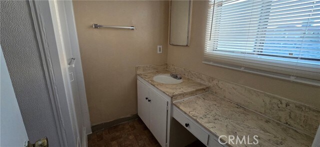 Building Photo - 3856 W 113th St