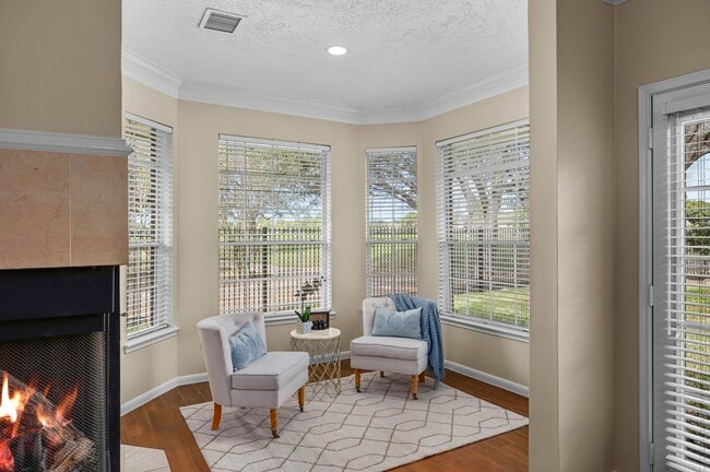 Building Photo - 1122 Wellshire Dr