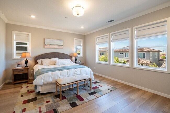 Building Photo - 4623 Flagstaff Dr
