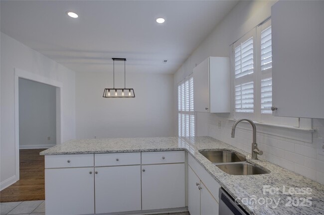 Building Photo - 11330 Deer Ridge Ln