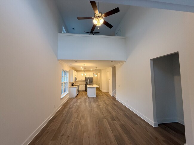Building Photo - 1 Wildewood Park Dr