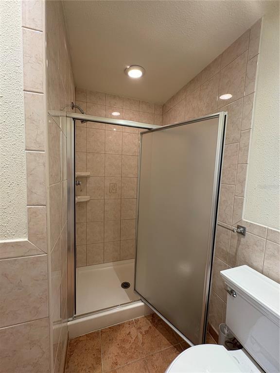 Building Photo - 6177 Chesham Dr