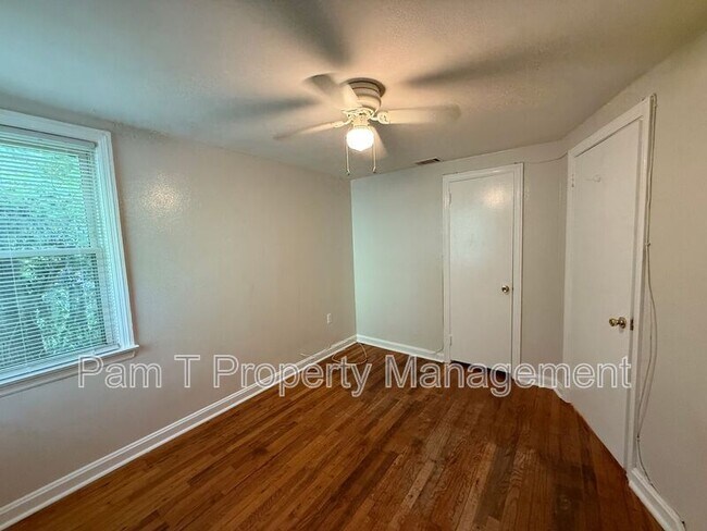 Building Photo - 75 Rommel Ave