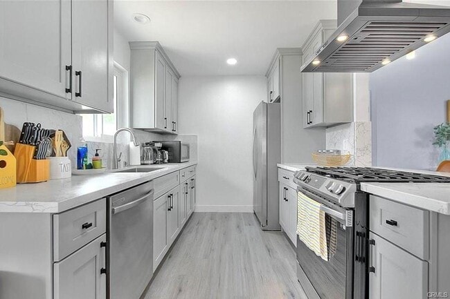 Building Photo - Fully Furnished Home in Joshua Tree