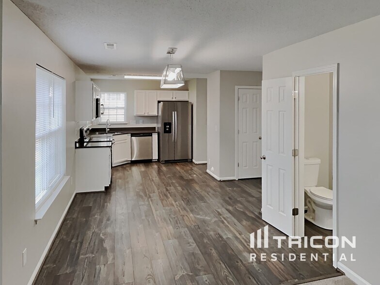 Building Photo - 5040 Liberty Hall Cir
