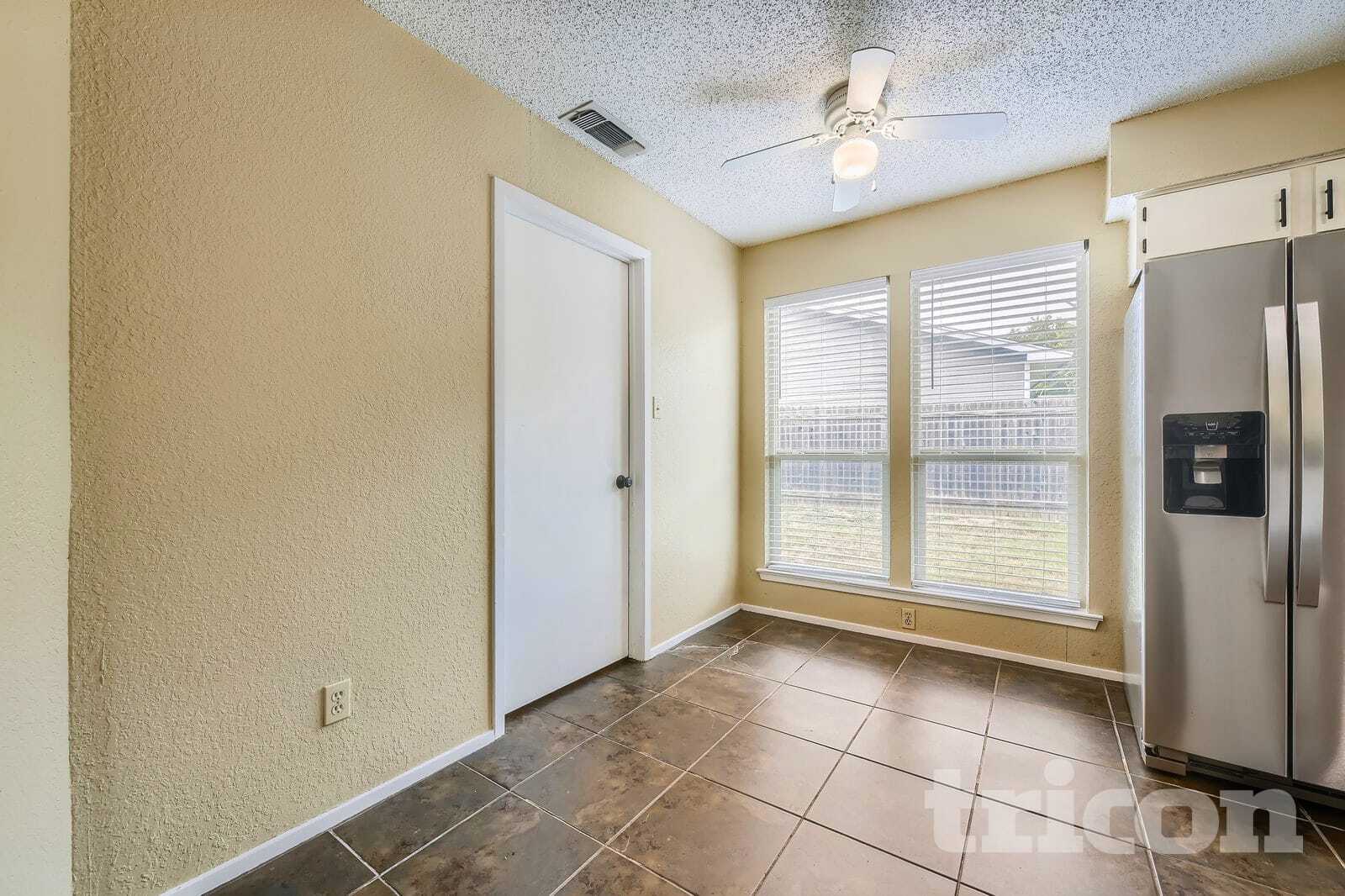 Building Photo - 3803 Tamarron Ln