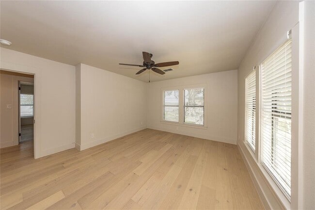 Building Photo - 12900 Ranch Rd 12