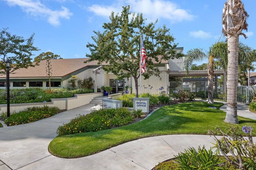 Building Photo - Cedar Glen Apartments