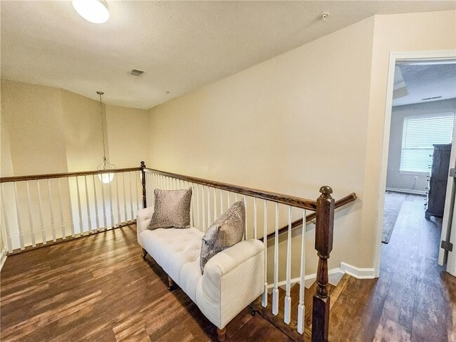 Building Photo - 813 Fairgate Drive