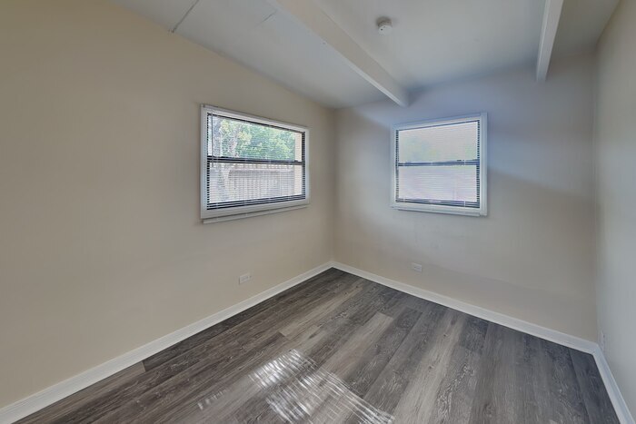 Building Photo - 1506 Arden Ave