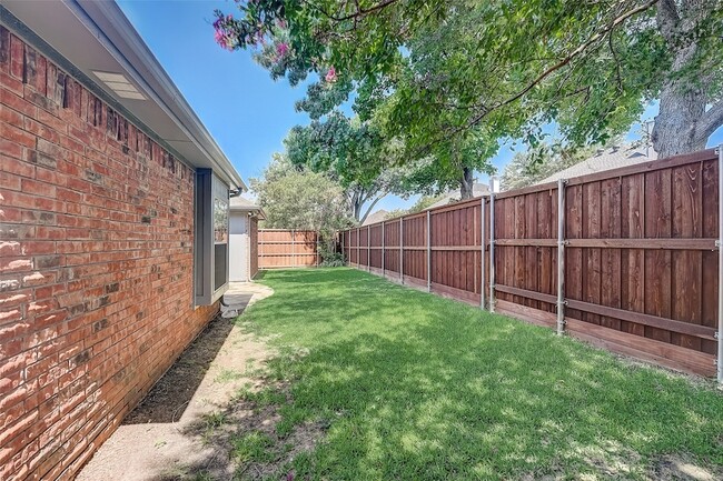 Building Photo - 4713 Portrait Ln