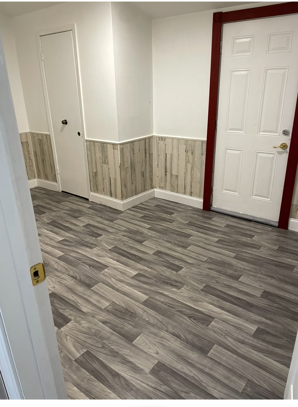 Building Photo - 509 S Laurel St