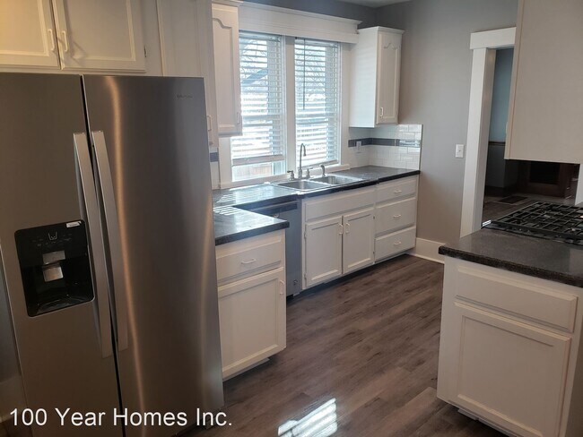 Building Photo - 4 br, 2 bath House - 5233 S. 49th Street