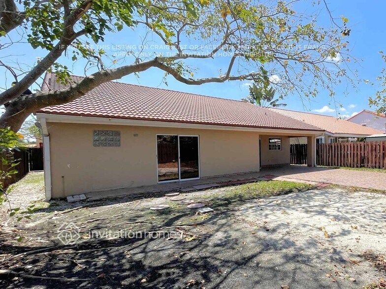 Building Photo - 14731 SW 42nd Way