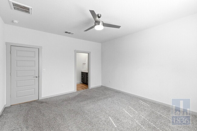 Building Photo - 8129 Linnie Ln