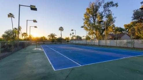 Building Photo - 5240 E Cholla St