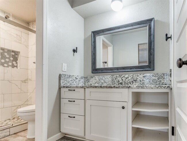 Building Photo - 1428 Cinderella Ave