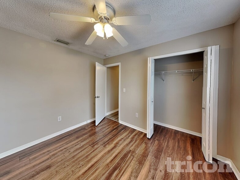 Building Photo - 4406 Tina Ln