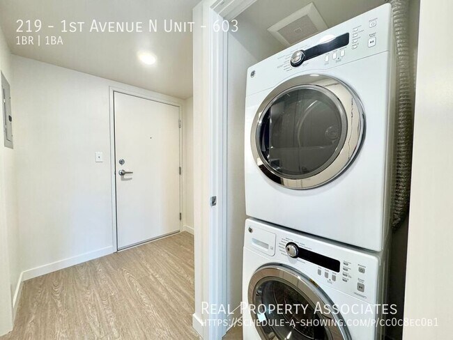 Building Photo - 219 1st Ave W
