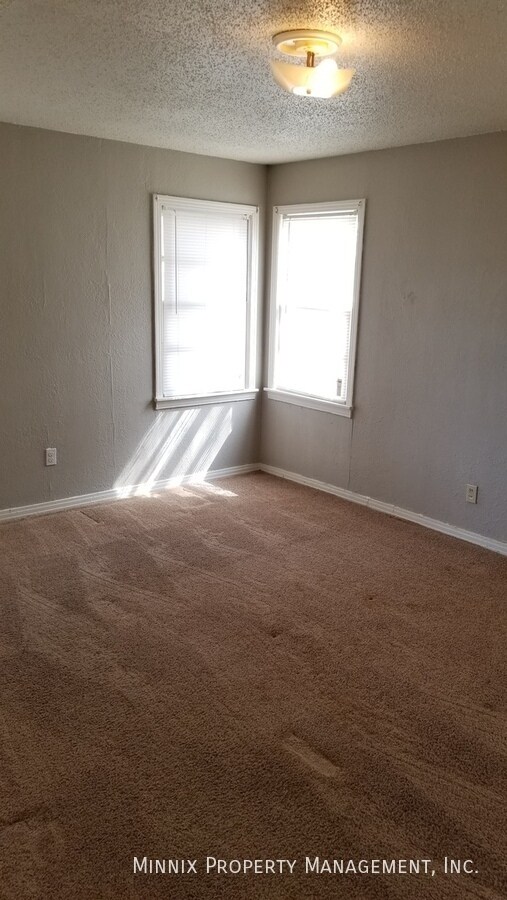 Building Photo - 4010 32nd St