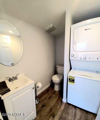 Building Photo - 208 Woody Hewett Ave