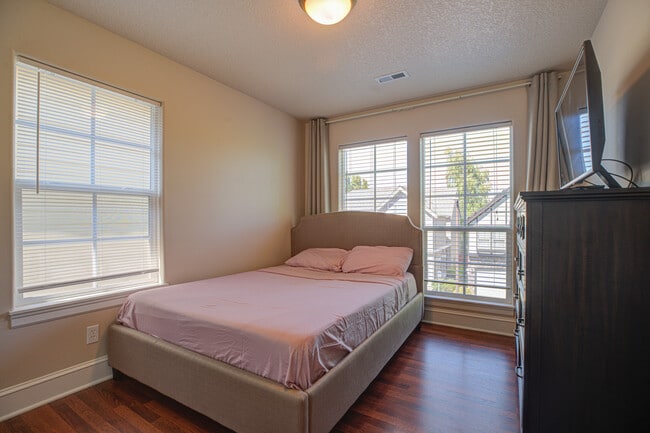 Building Photo - 4588 NW Corazon Terrace