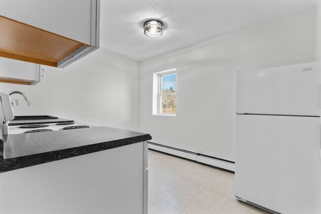 Building Photo - 62-70 Main St.-L