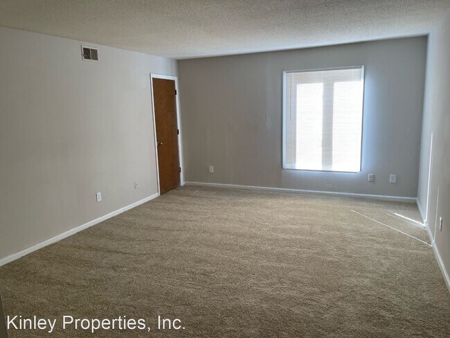 Building Photo - 1911 Countrymens Ct