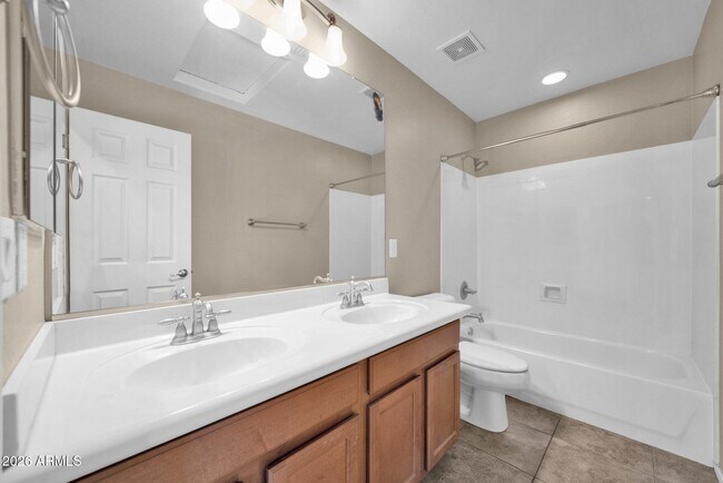 Building Photo - 10281 W Carlota Ln