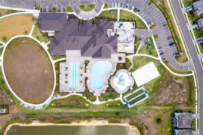 Building Photo - 14275 Pine Lodge Ln