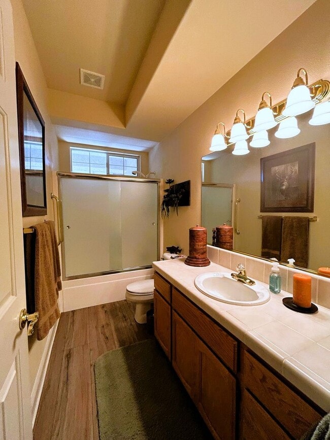 Building Photo - 120 Agua Verdi Dr