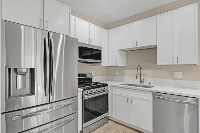 Building Photo - 4951 Baja Ct