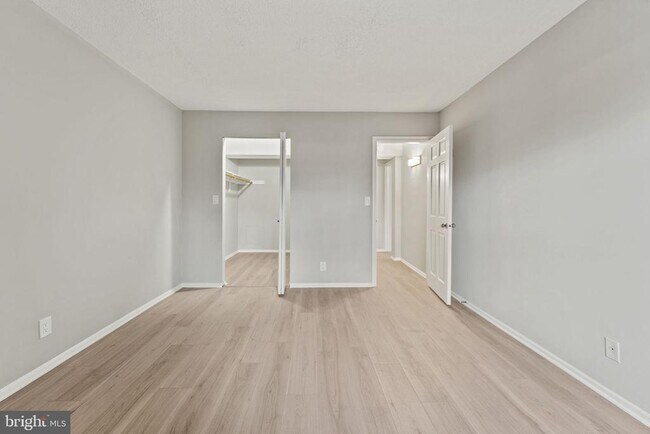 Building Photo - 7640 Tremayne Pl