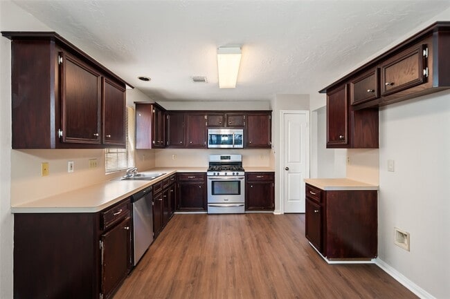 Building Photo - 3423 Berry Grove Dr