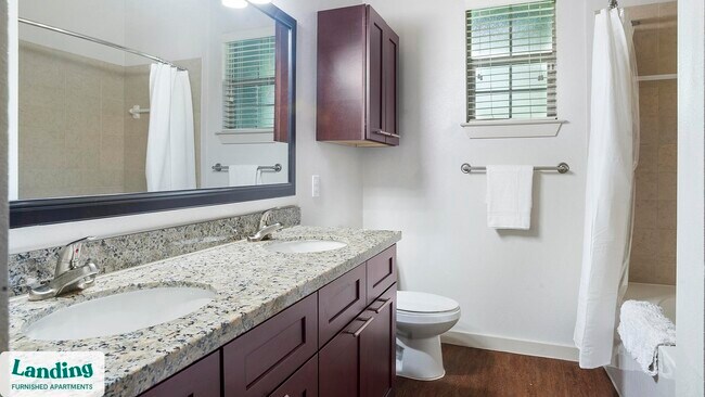 Building Photo - 10800 Lakeline Blvd