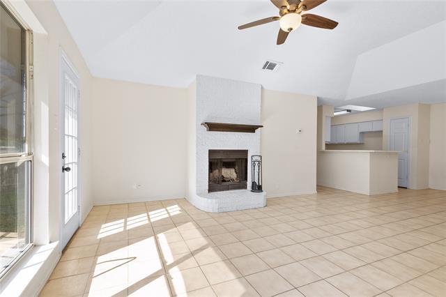 Building Photo - 217 N Bugle Dr