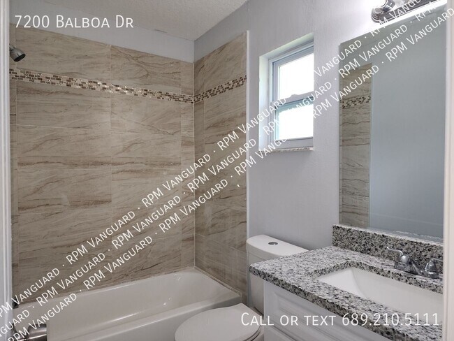 Building Photo - 7200 Balboa Dr