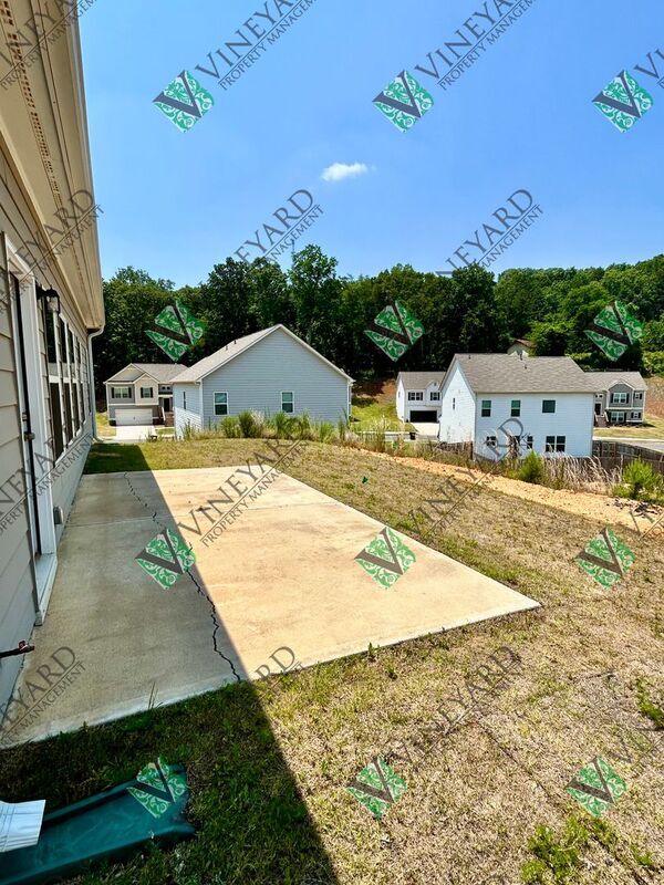 Building Photo - 103 Juliette Ct