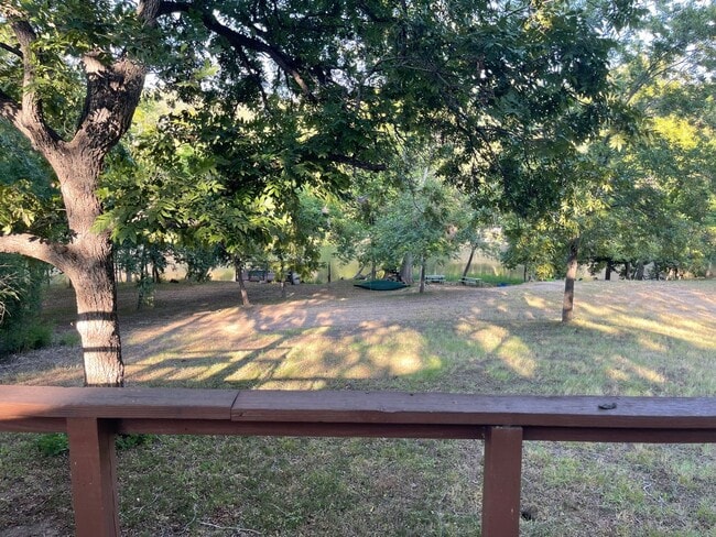 Building Photo - NEW ON MARKET /// RIVER FRONT CABIN AVAILABLE!!