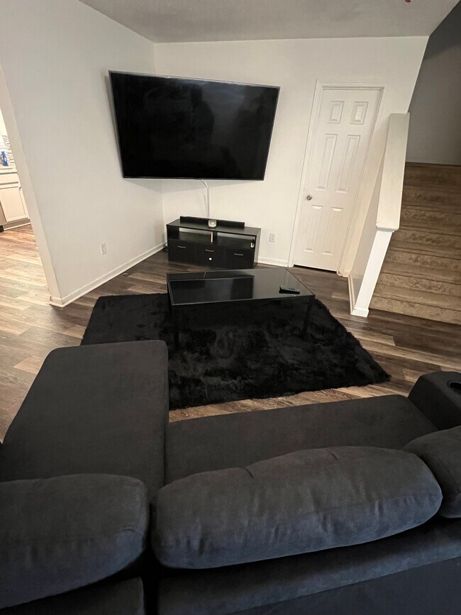Loving area - 1263 Brookstone Rd