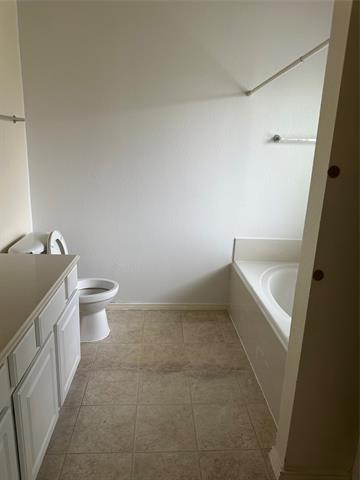 Building Photo - 7636 Rainbow Creek Dr