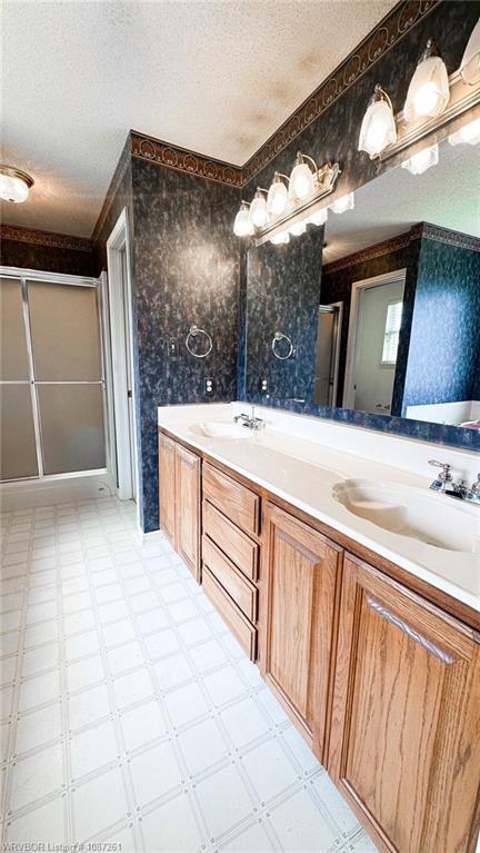 Building Photo - 3140 Eagle Dr