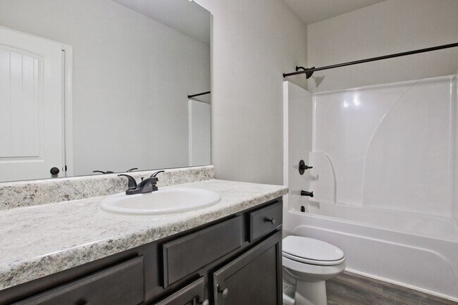 Building Photo - 4165 Shoals Ln