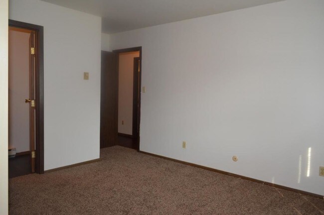 Building Photo - 3213 Dody Avenue, Unit #4