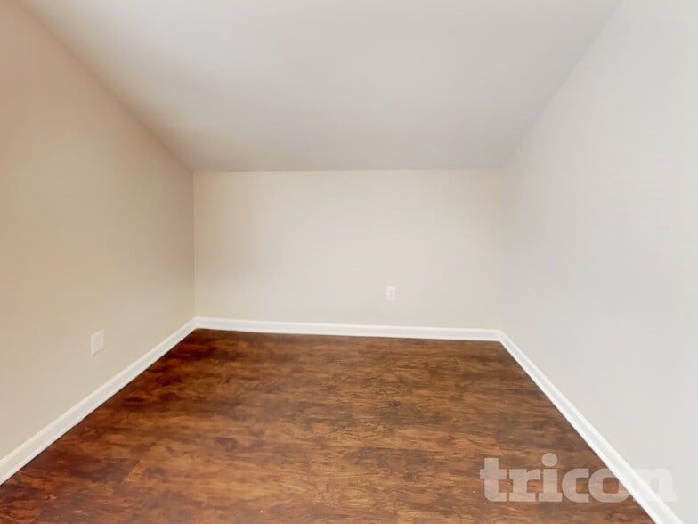 Building Photo - 1626 Stoney Creek Ln