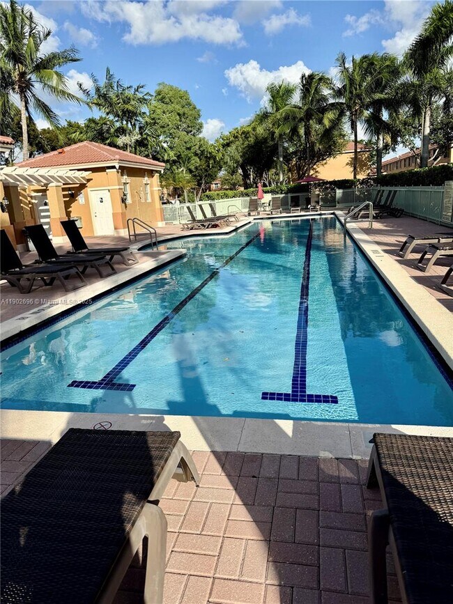 Building Photo - 8544 NW 140th Terrace