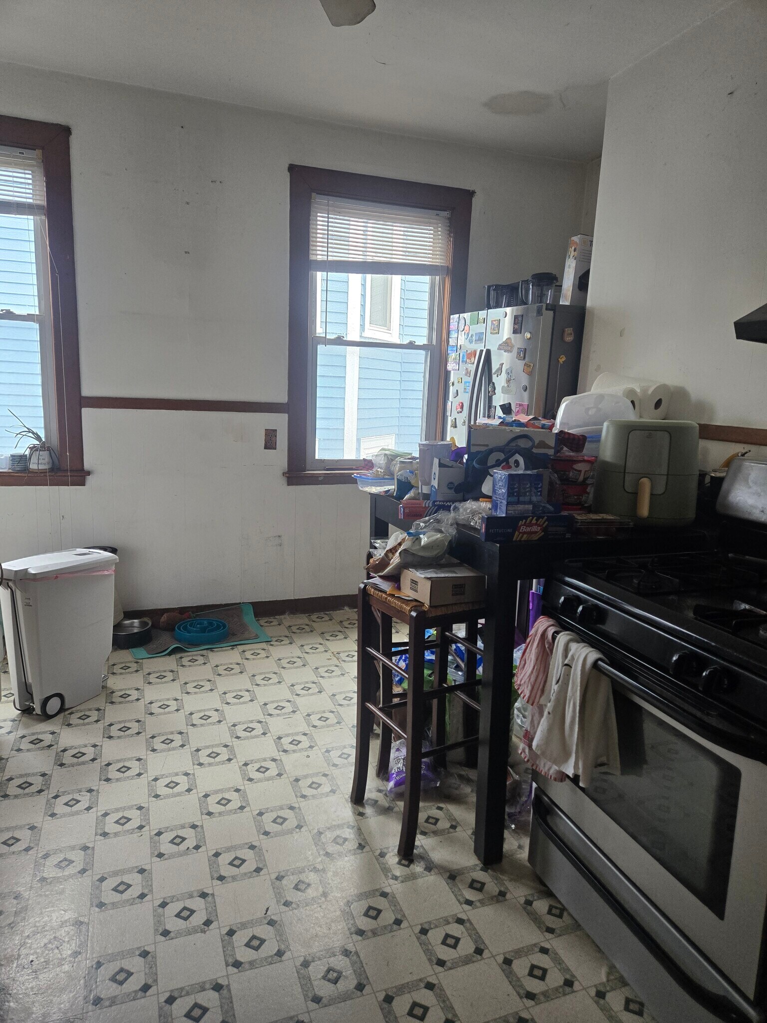 Building Photo - 16 Dighton St