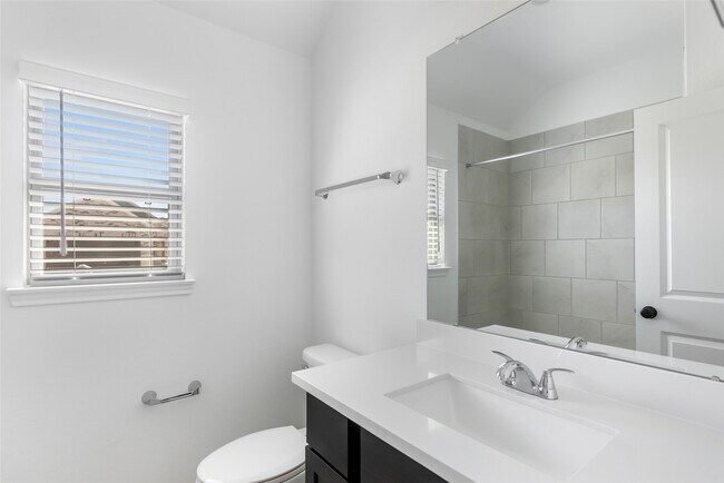 Building Photo - 21211 Gulf Menhaden Ln